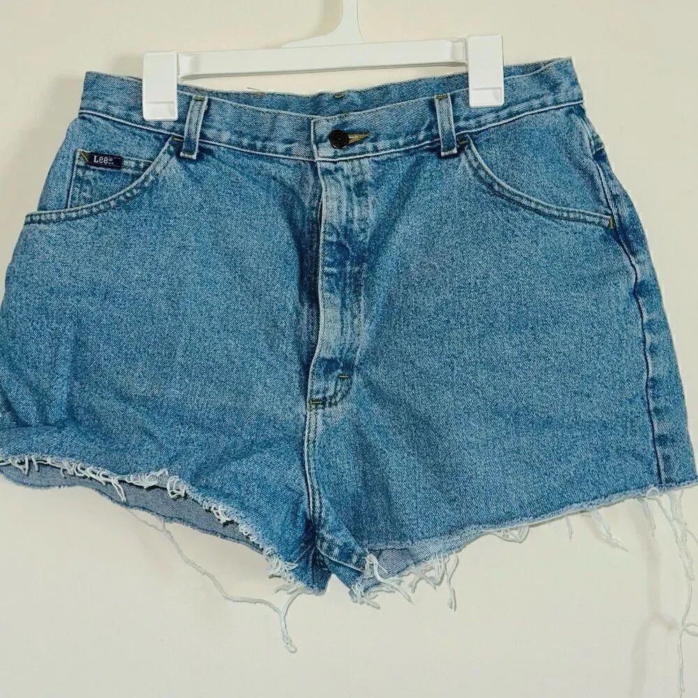 Lee Women's High Waisted Shorts SIZE 16 WAIST
